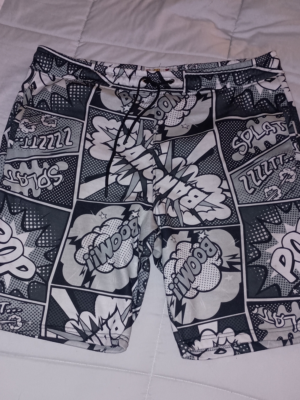 NWT Men's Black& White Screenprint Shorts (Multiple sizes available)